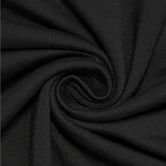 New | Black Graphic Tee with Pickle Design Various Sizes - Picture 4 of 4